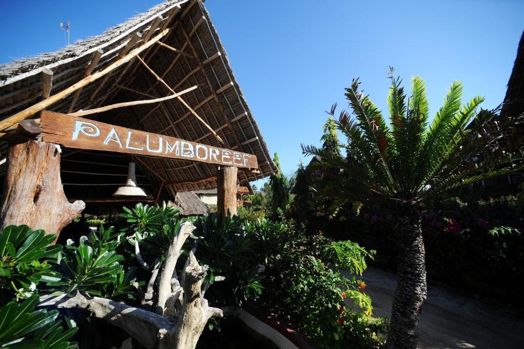 Palumboreef Beach Resort Uroa Exterior foto